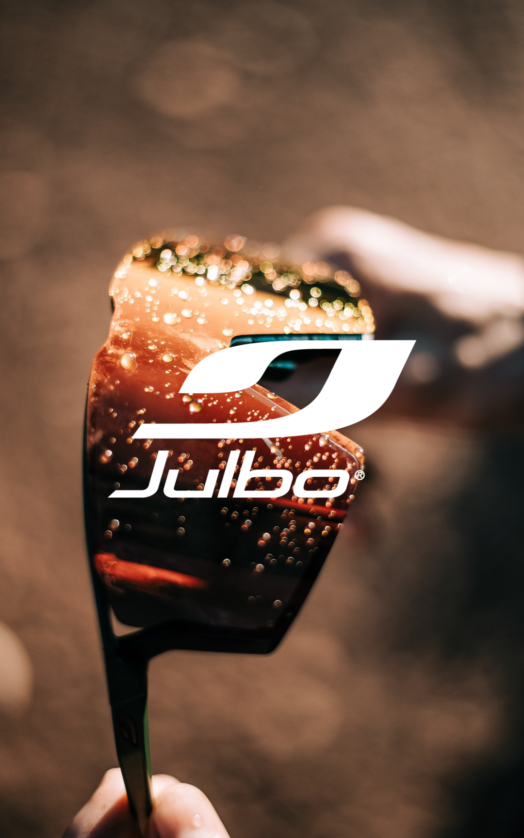 Julbo est une marque française qui fabrique des lunettes et des casques pour la pratique du vélo de route, gravel et VTT.